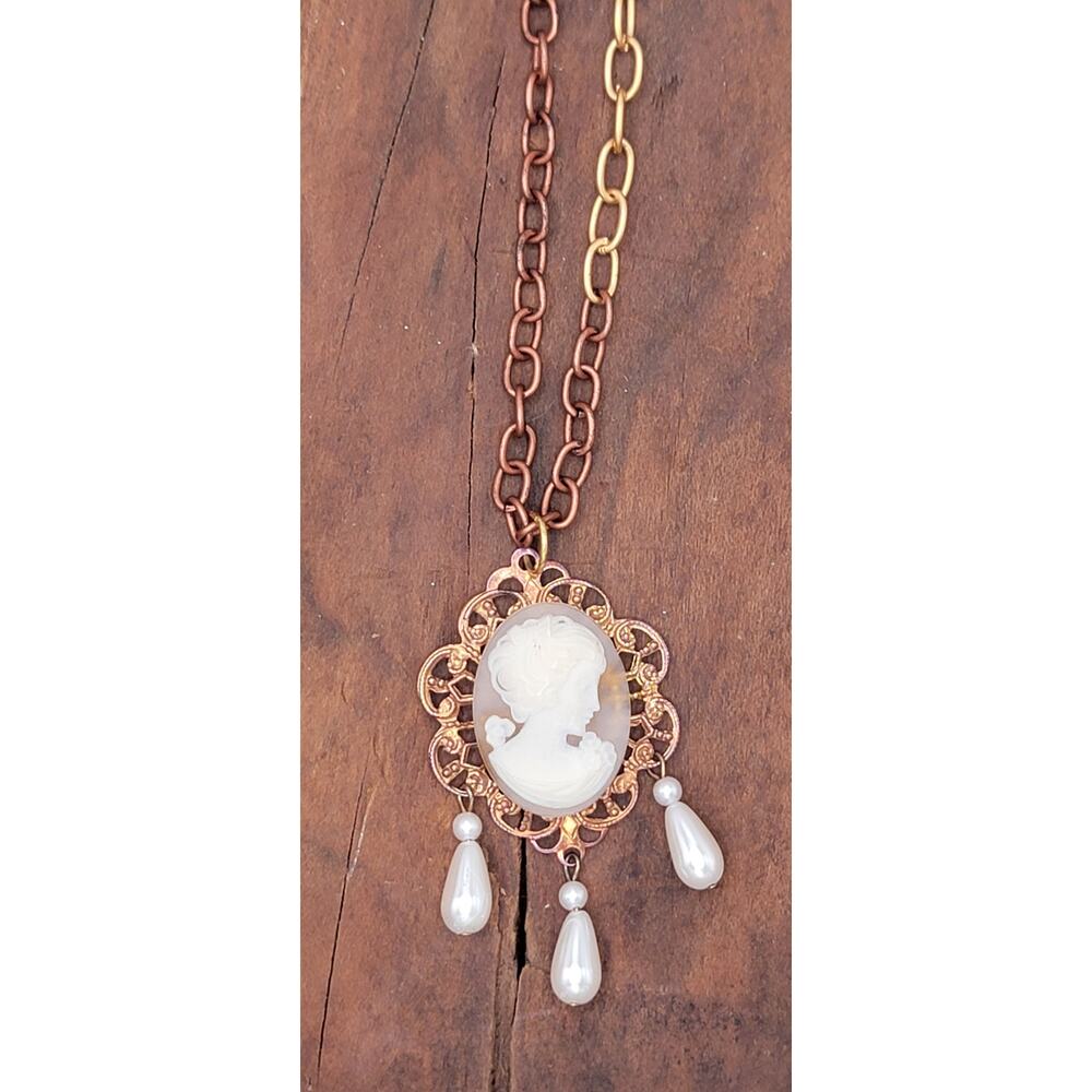Copper & Cameo | ReTold | Two-Tone Chain Necklace with Pearls